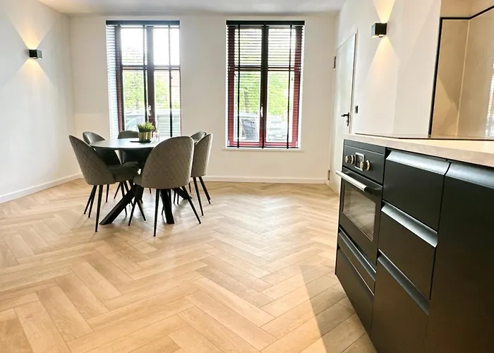 Luxe Voor 5 Personen 78-2 *