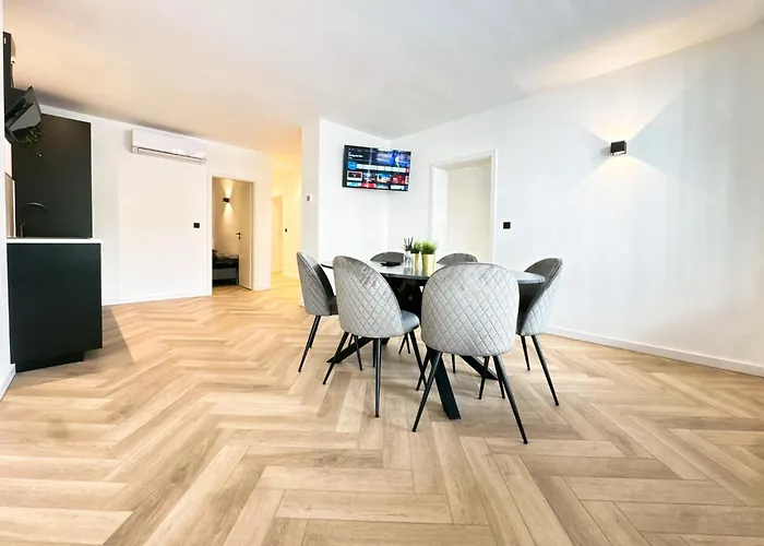 Appartement Luxe Voor 5 Personen 78-2 *